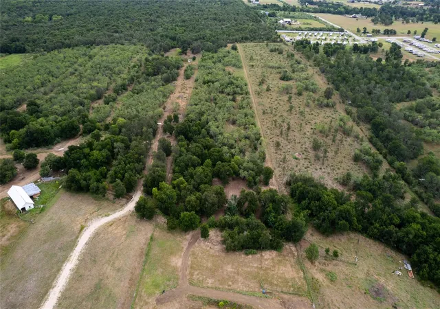 5th image of 353 Littig Rd, Elgin, TX 78621 | MLS# 5369633