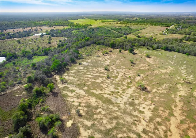 image of 000 Bugtussle Ln, Luling, TX 78648 | MLS# 2558394
