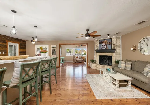 3rd image of 1802 Bumblebee Dr, Pflugerville, TX 78660 | MLS# 3749487