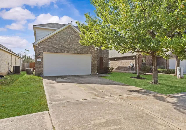 Photo 3 of Single family home for sale at 5709 Zachary Scott St, Austin, TX 78747 | MLS# 8794906 | Listing updated on 2026-08-06