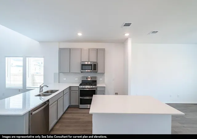 2nd image of 541 Yellowstone Dr, Kyle, TX 78640 | MLS# 6590548