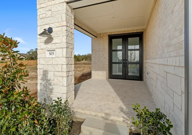 Photo 2 of Single family home for sale at 505 Buckaroo Dr, Georgetown, TX 78633 | MLS# 2979316 | Listing updated on 2026-10-25
