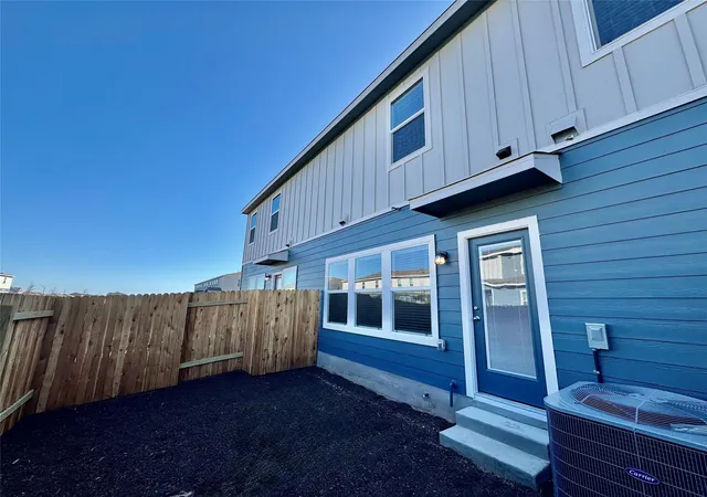 Photo 4 of Townhouse for sale at 105 Calcite Rd #4, Kyle, TX 78640 | MLS# 9965432 | Listing updated on 2026-10-02