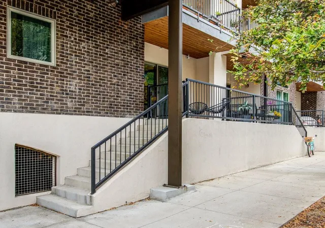 3rd image of 908 Nueces St #18, Austin, TX 78701 | MLS# 6451308