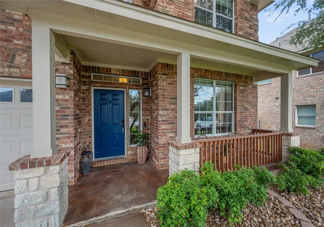 Photo 3 of Single family home for sale at 310 S Lynnwood Trl, Cedar Park, TX 78613 | MLS# 5658003 | Listing updated on 2026-08-13