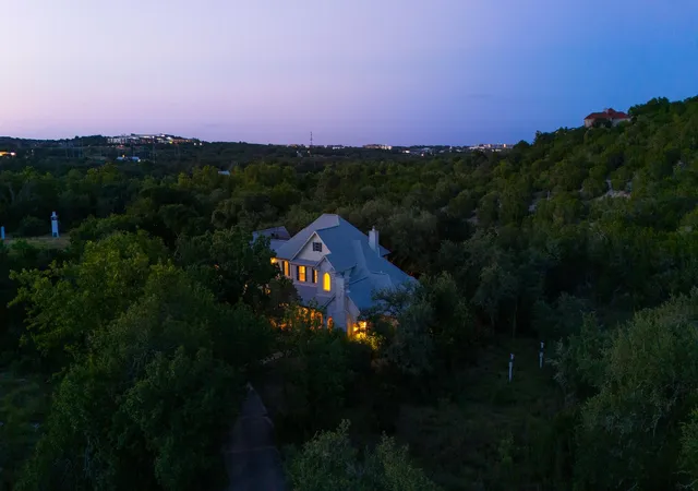 32nd image of 13800 Lone Rider Trl, Austin, TX 78738 | MLS# 9393410