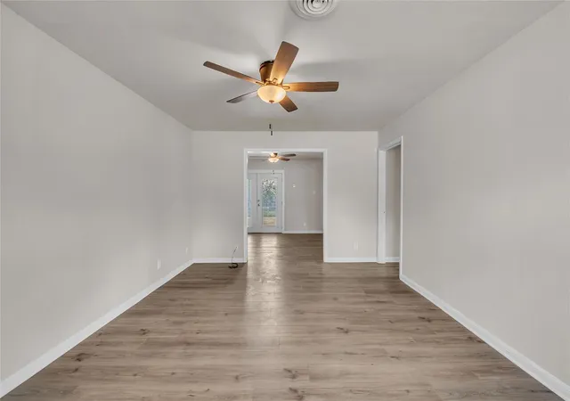 Photo 3 of Single family home for sale at 1314 Gardenia Ave, Killeen, TX 76543 | MLS# 7070796 | Listing updated on 2026-03-11