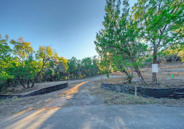 Photo 3 of Land for sale at 18303 W Rim Dr, Jonestown, TX 78645 | MLS# 9769253 | Listing updated on 2026-09-28