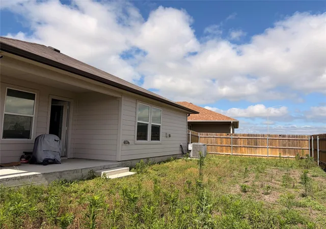14th image of 213 Lily Pond Trl, San Marcos, TX 78666 | MLS# 4122478