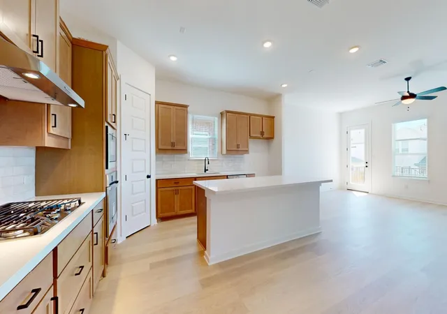 4th image of 137 Bishop Wood Rd, Dripping Springs, TX 78620 | MLS# 5391730