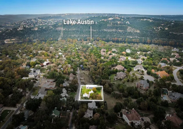 40th image of 2703 De Soto Dr, Austin, TX 78733 | MLS# 2838128