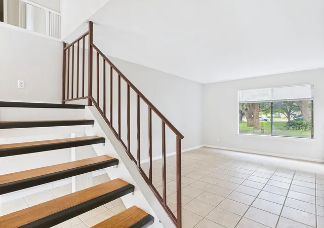 2nd image of 9520 Quail Village Ln, Austin, TX 78758 | MLS# 5142687