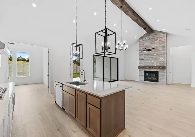 Photo 4 of Single family home for sale at 2117 Crimson Sunset Dr, Georgetown, TX 78628 | MLS# 2314805 | Listing updated on 2026-10-16