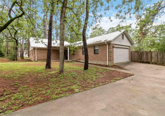 2nd image of 326 Pine View Loop, Bastrop, TX 78602 | MLS# 3414913