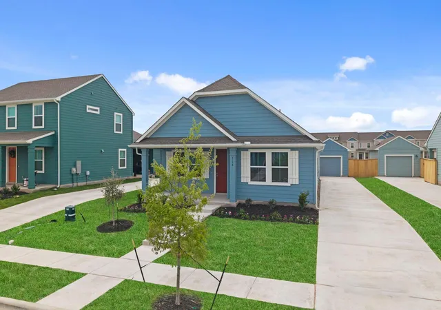 4th image of 114 Cherry Blossom Ln, Taylor, TX 76574 | MLS# 3876306