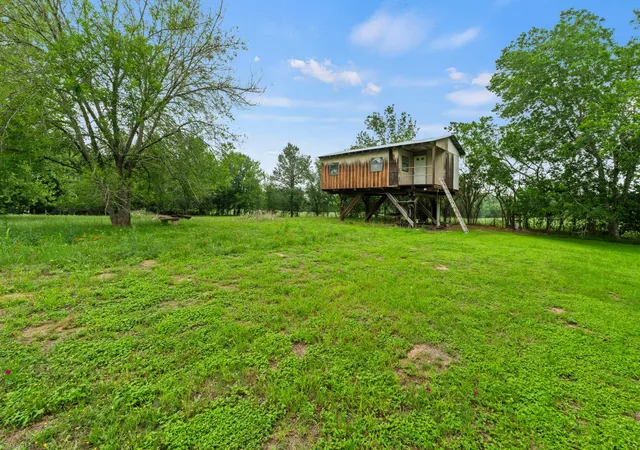 4th image of 429 Hidden Shores Rd, Smithville, TX 78957 | MLS# 5746184