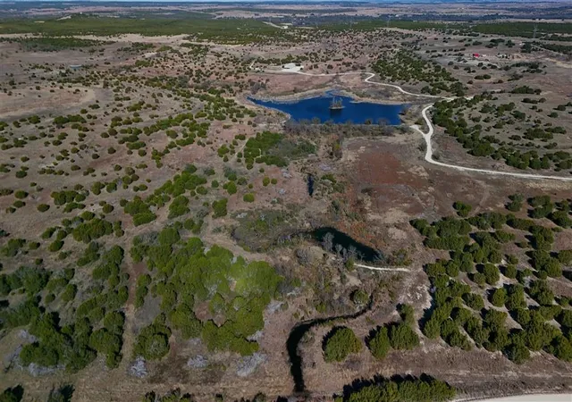 Photo 2 of House for sale at 1684 County Rd 2234, Lampasas, TX 76550 | MLS# 5414534 | Listing updated on 2026-04-28