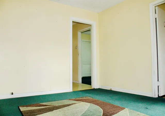 Photo 3 of Single family home for sale at 4704 Gonzales St, Austin, TX 78702 | MLS# 8721235 | Listing updated on 2026-03-20