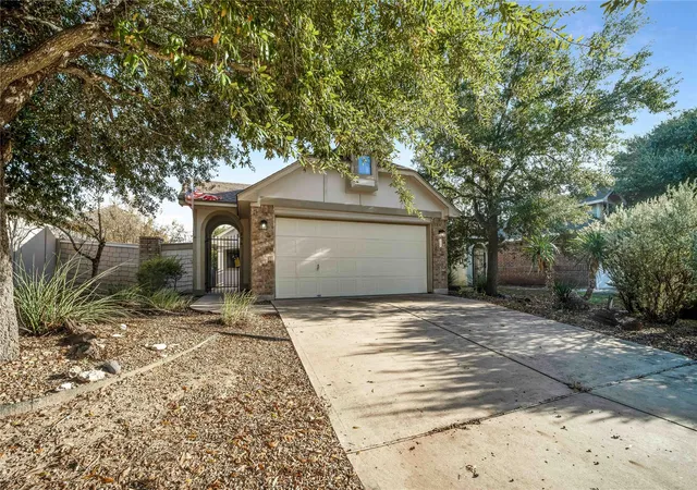2nd image of 214 Silo St, San Marcos, TX 78666 | MLS# 8218105