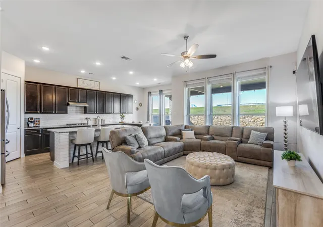 1st image of 409 Mangold Dr, Hutto, TX 78634 | MLS# 1938279