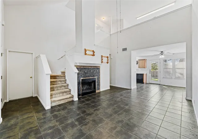 3rd image of 600 Tobin Dr, Buda, TX 78610 | MLS# 2334384