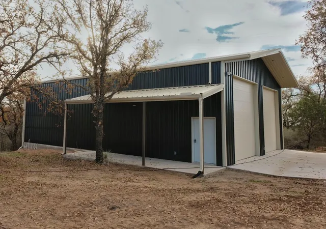 Homes for sale in Kingsland, TX | 720 Link Dr, Kingsland, TX 78639 | MLS# 4511790