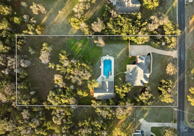 Photo 2 of Single family home for sale at 583 W Overlook Mountain Rd, Buda, TX 78610 | MLS# 1746192 | Listing updated on 2026-09-30