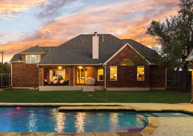 Photo 3 of Single family home for sale at 583 W Overlook Mountain Rd, Buda, TX 78610 | MLS# 1746192 | Listing updated on 2026-09-30