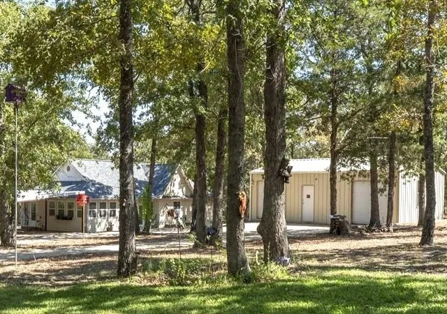 2nd image of 220 Clydesdale Dr, Dale, TX 78616 | MLS# 9180902