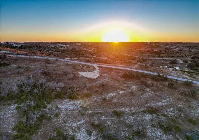 5th image of 136 & 137 Falling Oak Dr, Blanco, TX 78606 | MLS# 8338612