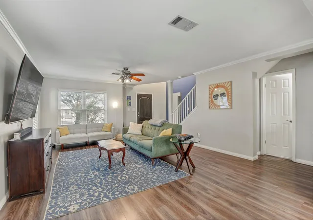 Photo 4 of Sale Pending at 1317 Bradbury Ln, Austin, TX 78753 | MLS# 4152489 | Listing updated on 2026-10-15