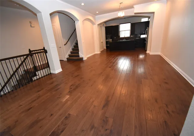 Listing Photo 4 - Condo for sale in building located at 12105 Terraza Cir, Austin, TX 78726 - Unit #67