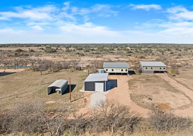 3rd image of 247 Diamond Cross Dr, Llano, TX 78643 | MLS# 5653320