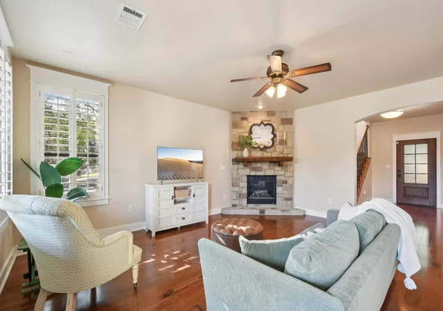 3rd image of 6921 Starboard Cv, Jonestown, TX 78645 | MLS# 6293958