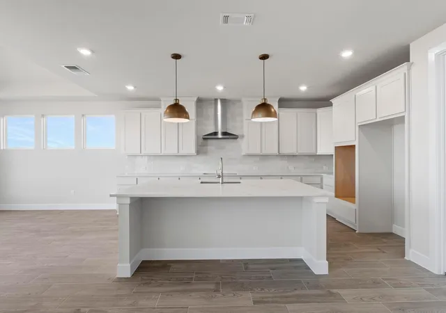 Photo 4 of Single family home for sale at 237 Sheepdog Dr, Liberty Hill, TX 78642 | MLS# 5202055 | Listing updated on 2026-10-28
