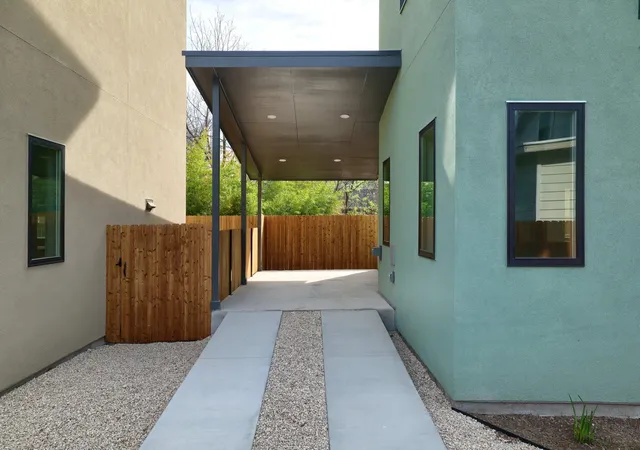 4th image of 2818 E 22Nd St #2, Austin, TX 78722 | MLS# 9684980
