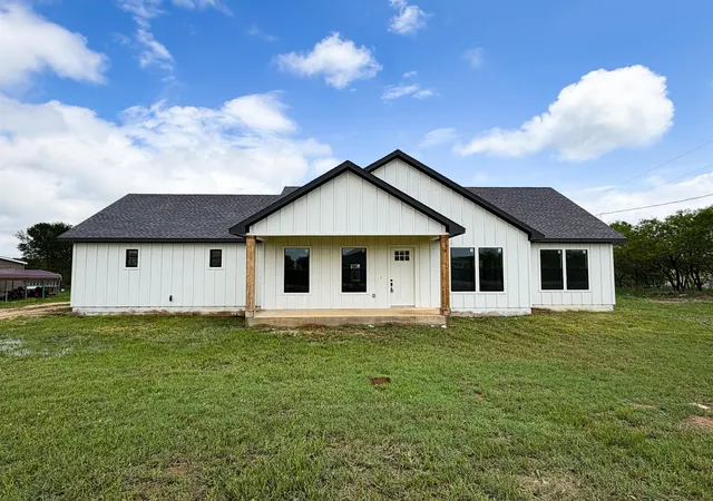 1st image of 138 Blushing Dr, Cedar Creek, TX 78612 | MLS# 9505513