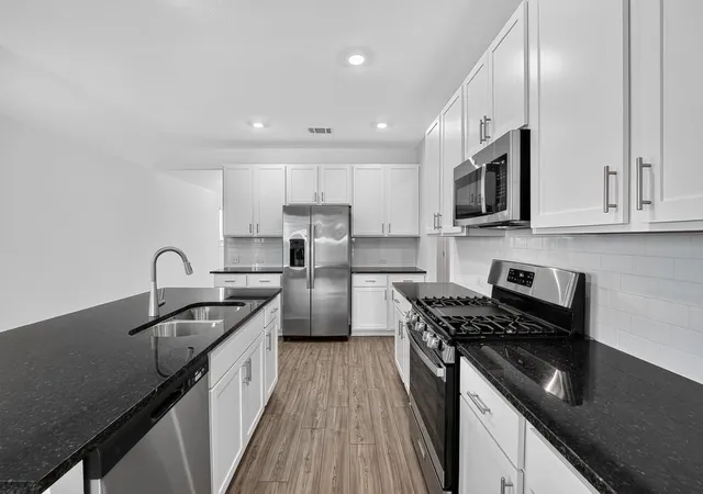 2nd image of 207 Bayou Mint Blvd, Buda, TX 78610 | MLS# 8695424