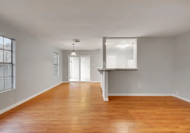 5th image of 8204 Exmoor Dr, Austin, TX 78757 | MLS# 1098855