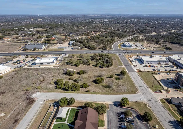 Photo 4 of Land for sale at 130 Woodlake Dr, Georgetown, TX 78633 | MLS# 1888363 | Listing updated on 2026-04-29