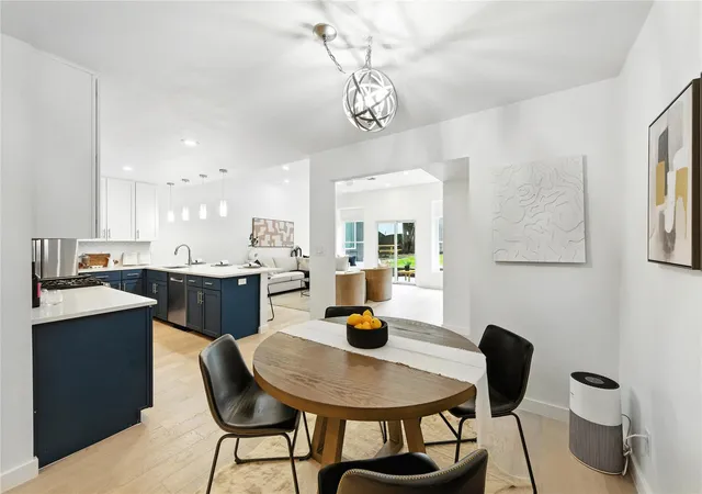 Photo 4 of Single family home for sale at 4508 Chiappero Trl, Austin, TX 78731 | MLS# 9645428 | Listing updated on 2026-03-03