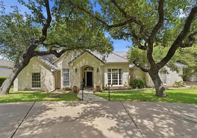 2nd image of 2016 Lakeway Blvd, Lakeway, TX 78734 | MLS# 7449956