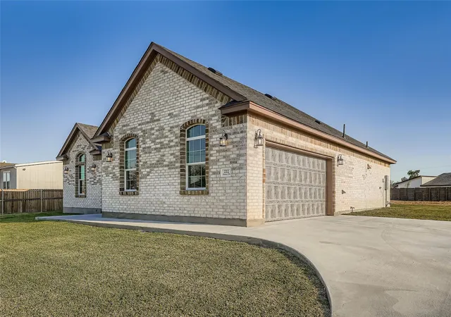 5th image of 222 Arosa Dr, Elgin, TX 78621 | MLS# 5175257