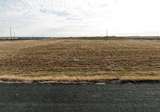 Photo 4 of Land for sale at 18701 Carlson Rd, Elgin, TX 78621 | MLS# 1161964 | Listing updated on 2026-07-27