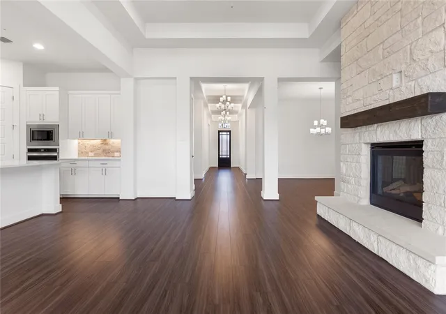 3rd image of 819 Great Lawn Bnd, Liberty Hill, TX 78642 | MLS# 4200640