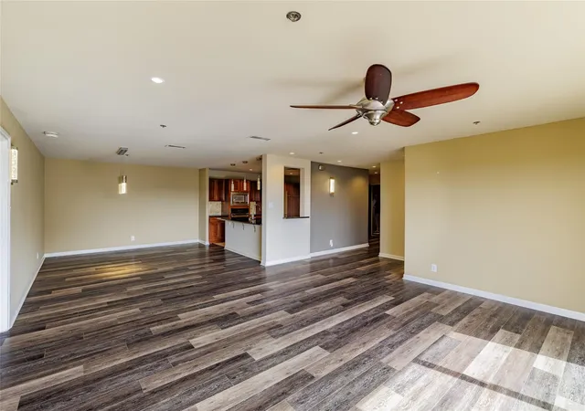 Photo 3 of Condo for sale at 40 N Interstate 35 #6D3, Austin, TX 78701 | MLS# 5653121 | Listing updated on 2026-09-12