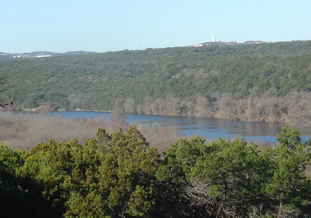 1st image of 1400 Lisa Dr, Austin, TX 78733 | MLS# 2403003