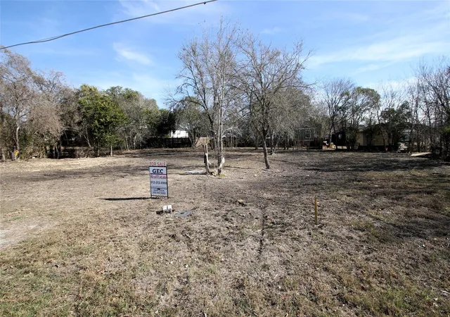 Land for sale at 1106 Wichita St, Lockhart, TX 78664 | MLS# 5182878