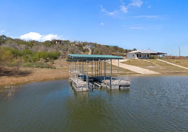 3rd image of 1690 Hickory Creek Rd, Marble Falls, TX 78654 | MLS# 6397996