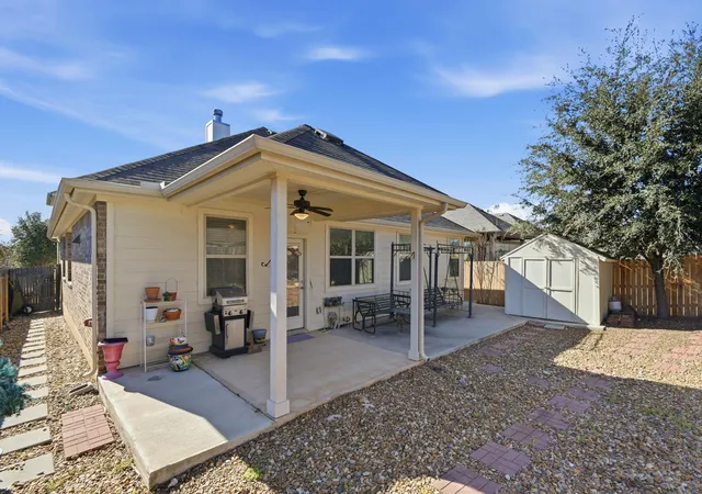 Photo 3 of Single family home for sale at 310 Durata Dr, San Marcos, TX 78666 | MLS# 8675251 | Listing updated on 2026-10-08